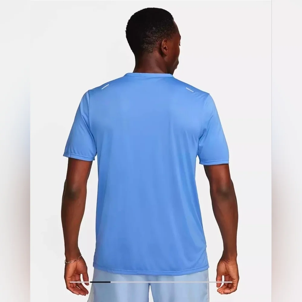 NWT Nike Dri-FIT Rise 365 BOA Chicago Marathon Men’s FD2689 Running Top Small